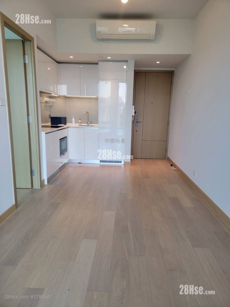 Malibu Sell 1 Bedroom 368 ft²