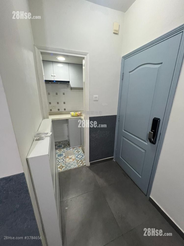 东威阁 租盘 1 浴室 285 平方尺