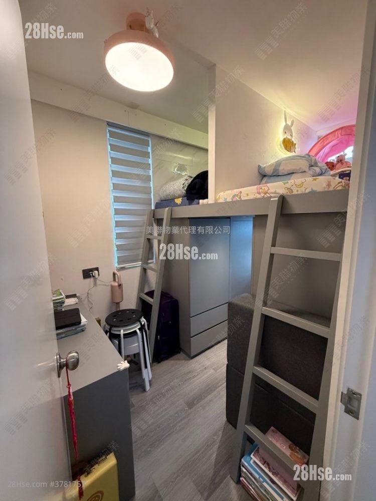 Shan Lai Court Sell 376 ft²