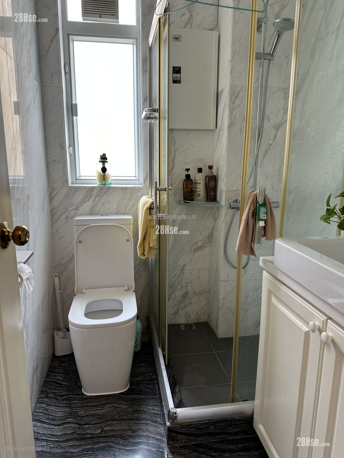 翠峦阁 租盘 2 房 , 2 浴室 1,517 平方尺