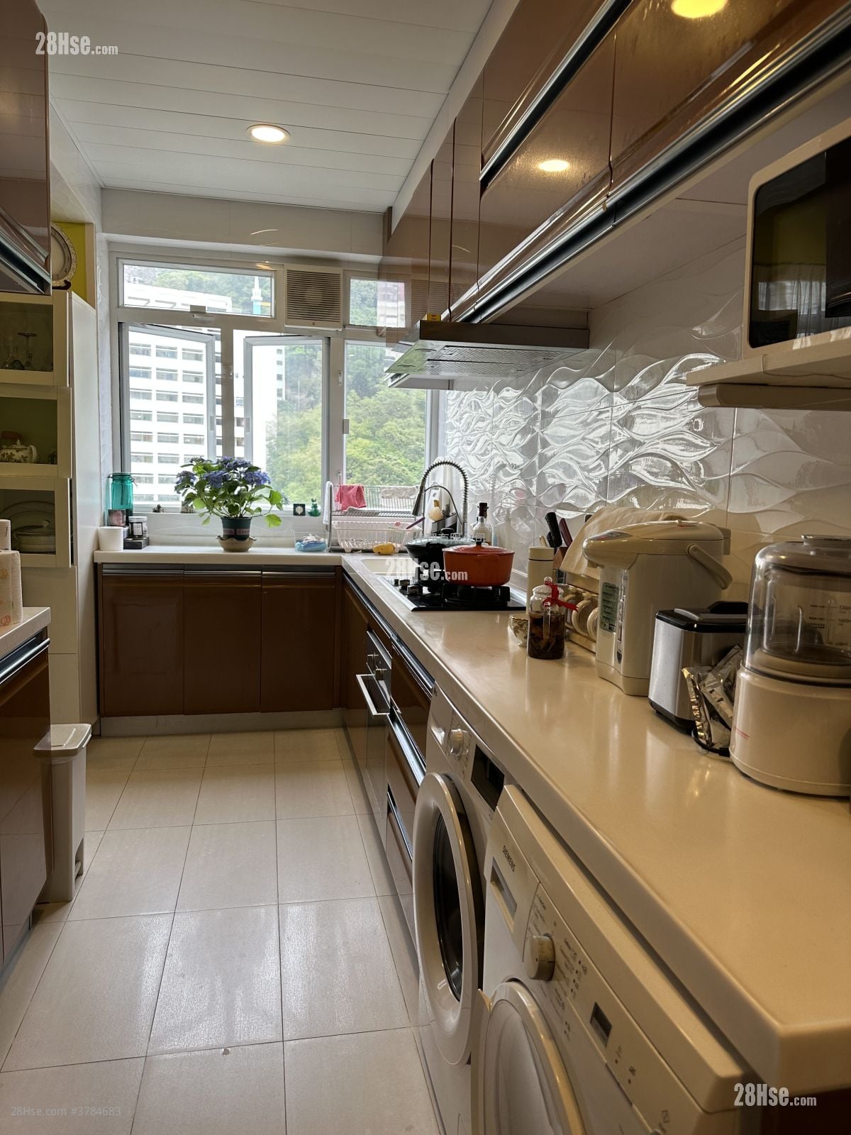 翠峦阁 租盘 2 房 , 2 浴室 1,517 平方尺