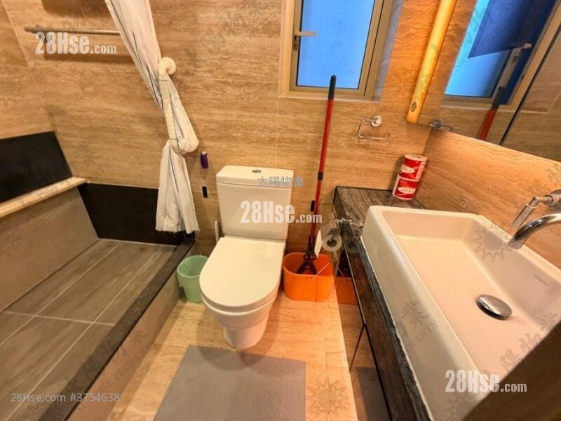 Harbour Place Sell 2 Bedrooms 481 ft²