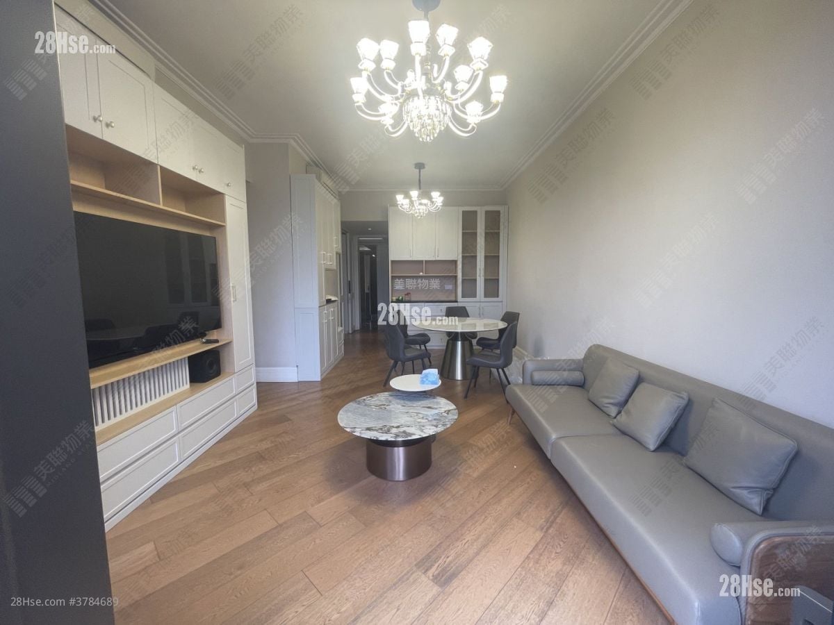 高尔夫御苑 租盘 4 房 , 2 浴室 1,314 平方尺