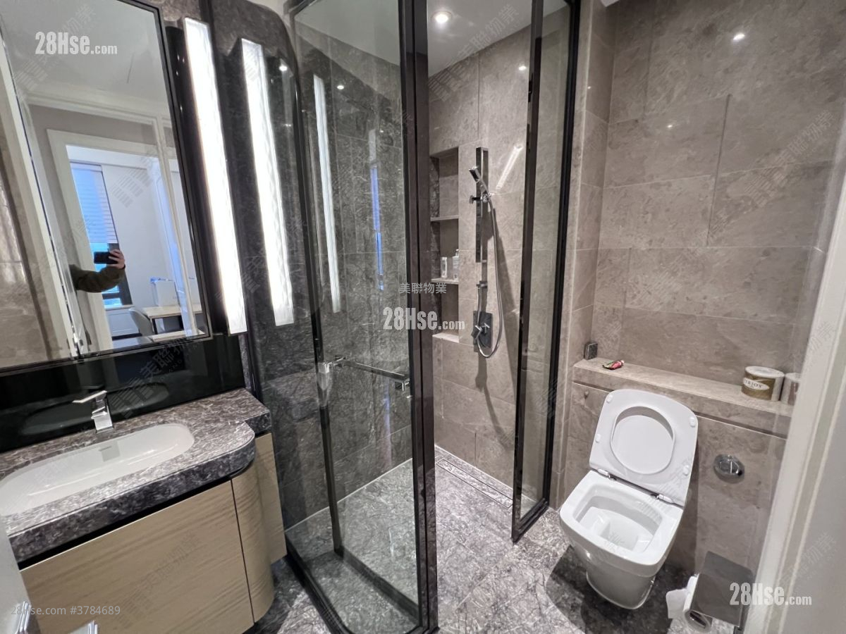 高尔夫御苑 租盘 4 房 , 2 浴室 1,314 平方尺