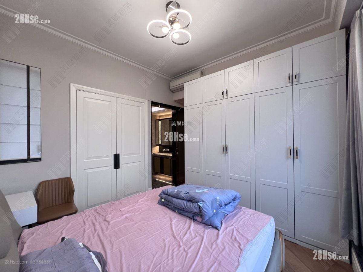 高尔夫御苑 租盘 4 房 , 2 浴室 1,314 平方尺