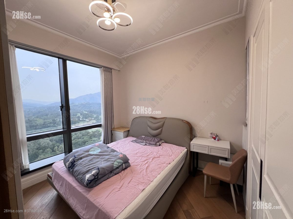 高尔夫御苑 租盘 4 房 , 2 浴室 1,314 平方尺