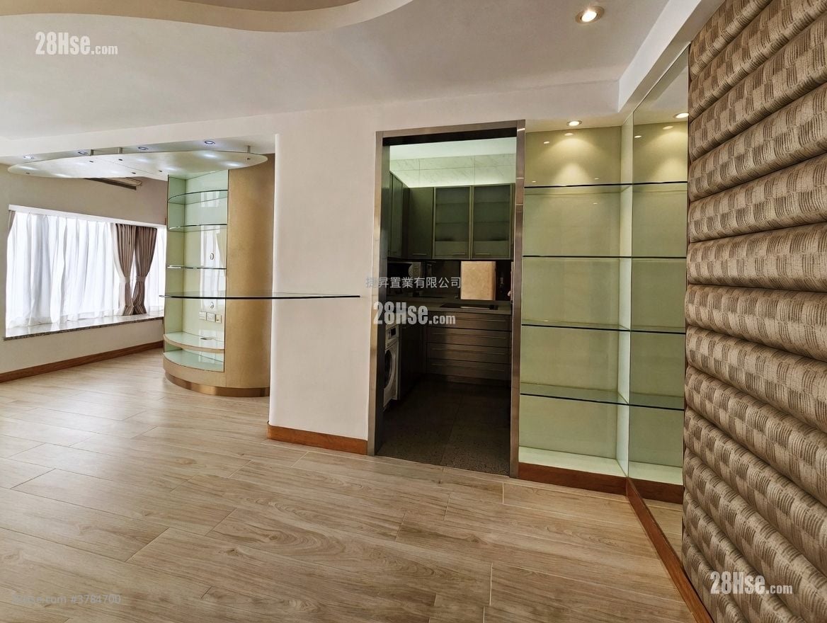 The Metropolis Residence Sell 2 Bedrooms , 1 Bathroom 473 ft²