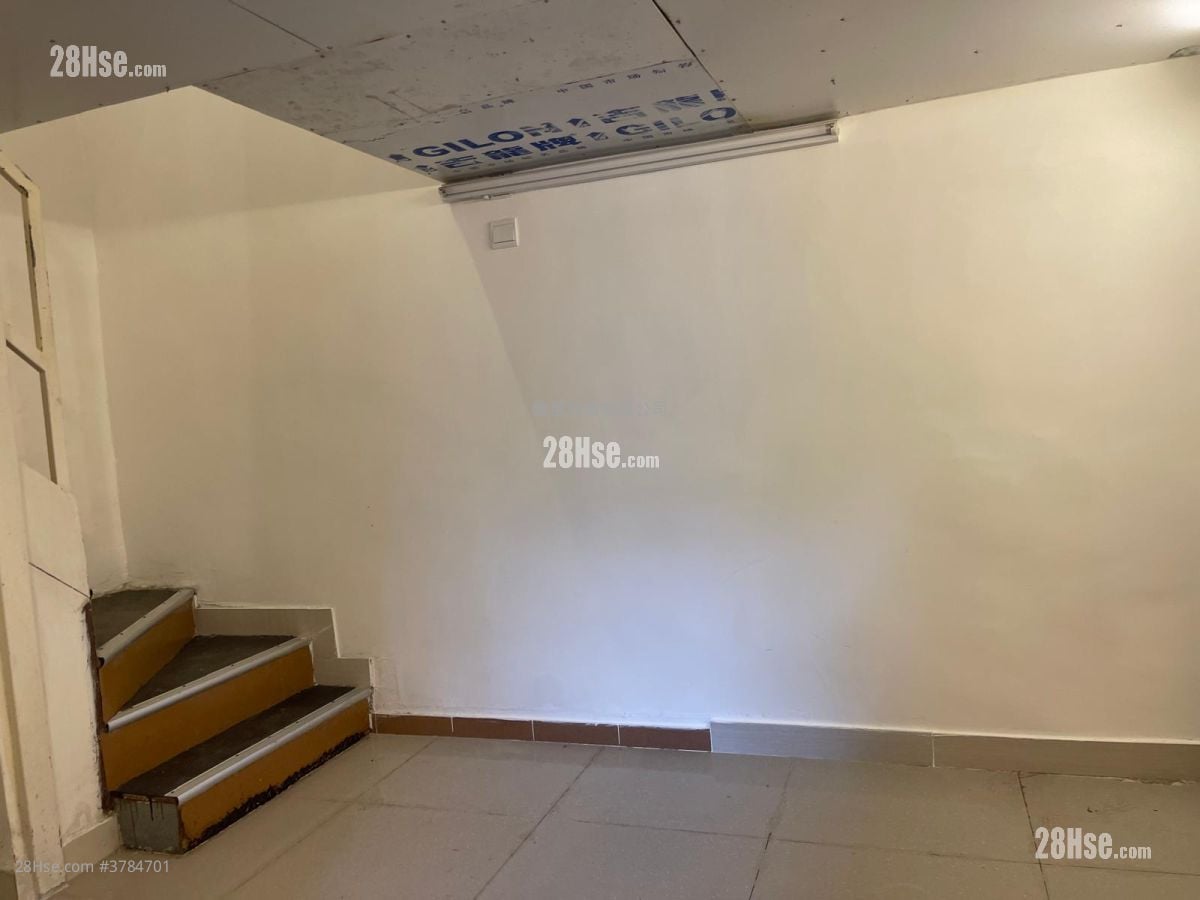 村屋 租盘 1 房 , 1 浴室 380 平方尺