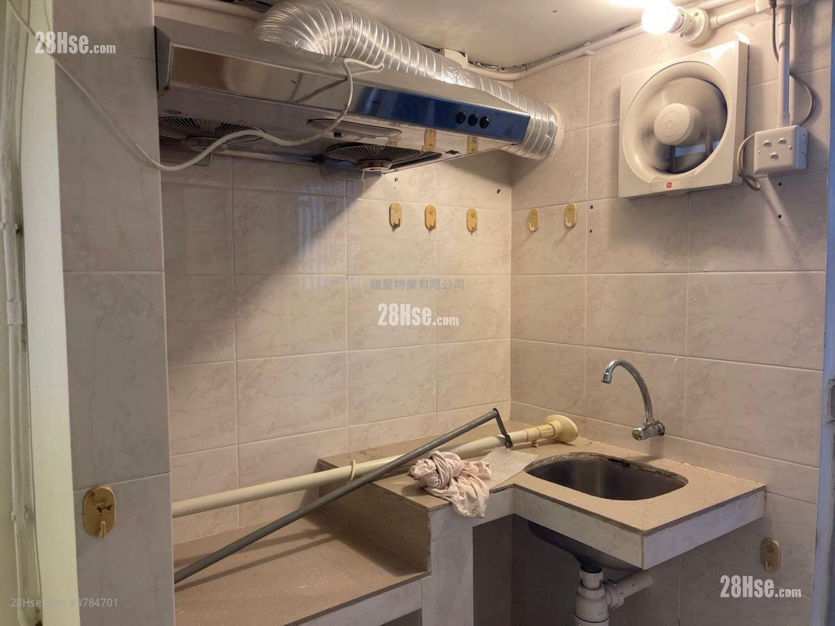 村屋 租盘 1 房 , 1 浴室 380 平方尺