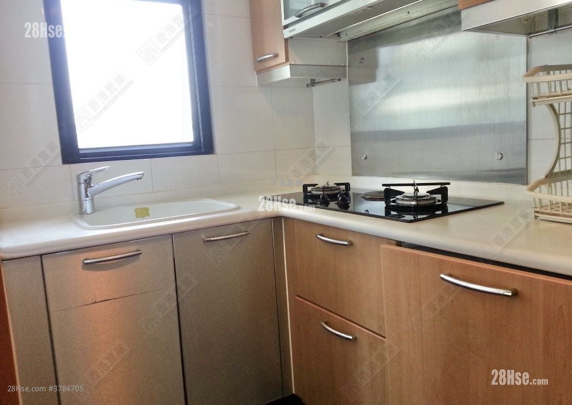 Park Island Sell 1 Bedroom 378 ft²