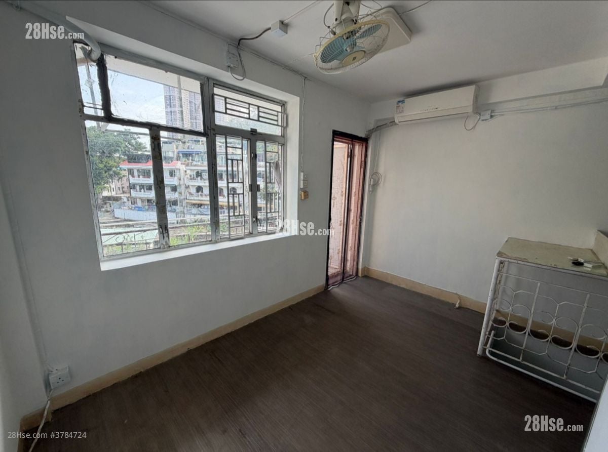 落路下村 租盘 2 房 , 1 浴室 400 平方尺