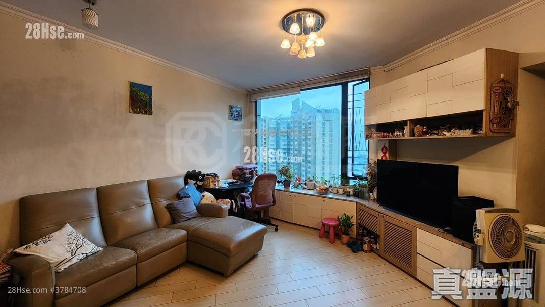 Villa Esplanada Sell 3 Bedrooms , 2 Bathrooms 831 ft²