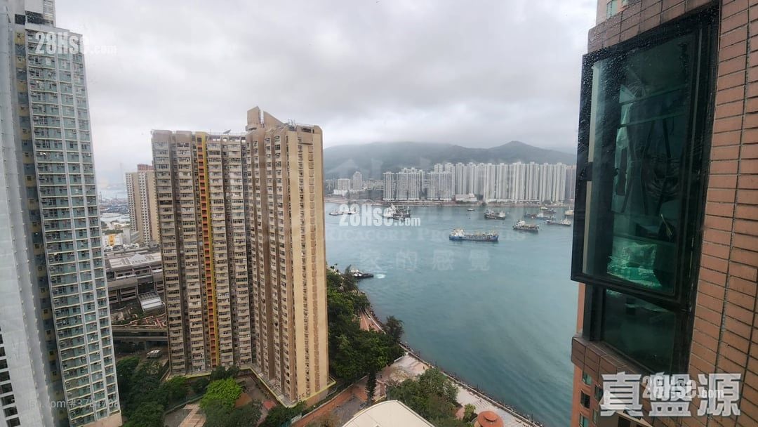 Villa Esplanada Sell 3 Bedrooms , 2 Bathrooms 831 ft²