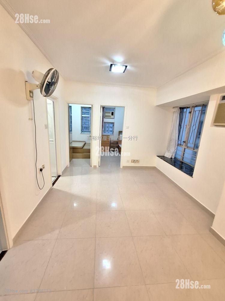 Tsuen King Garden Sell 2 Bedrooms 380 ft²