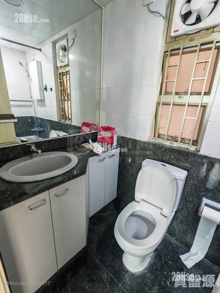 上水中心 租盘 351 平方尺