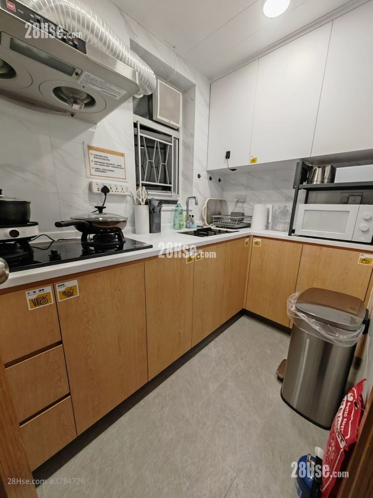 联升楼 租盘 2 浴室 700 平方尺