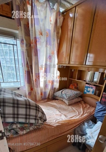 黄大仙下邨 售盘 385 平方尺