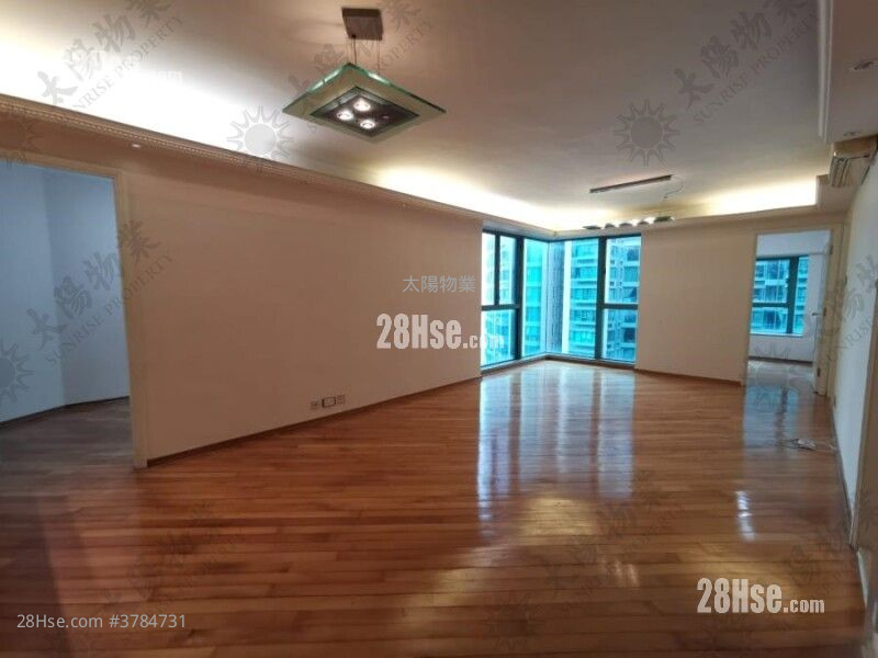 海逸豪园 售盘 3 房 829 平方尺