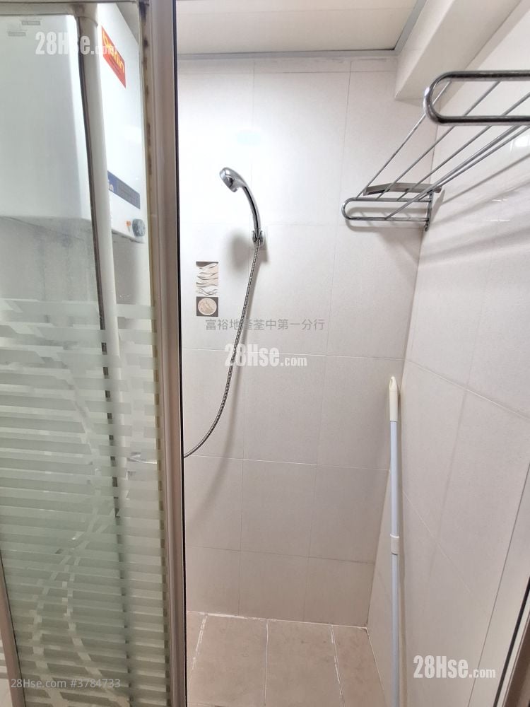 Tsuen Wan Centre Sell 1 Bedroom , 1 Bathroom 329 ft²