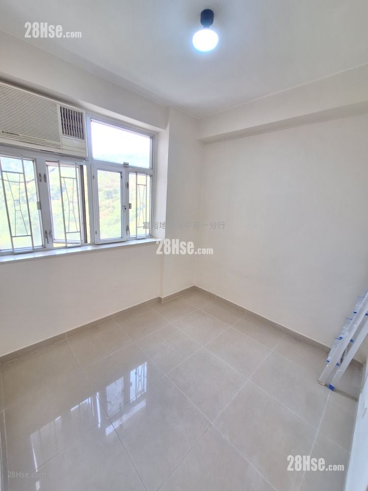 Tsuen Wan Centre Sell 1 Bedroom , 1 Bathroom 329 ft²