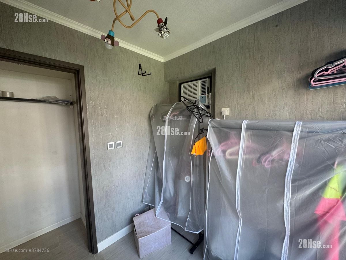 红磡花园 售盘 3 房 , 1 浴室 480 平方尺