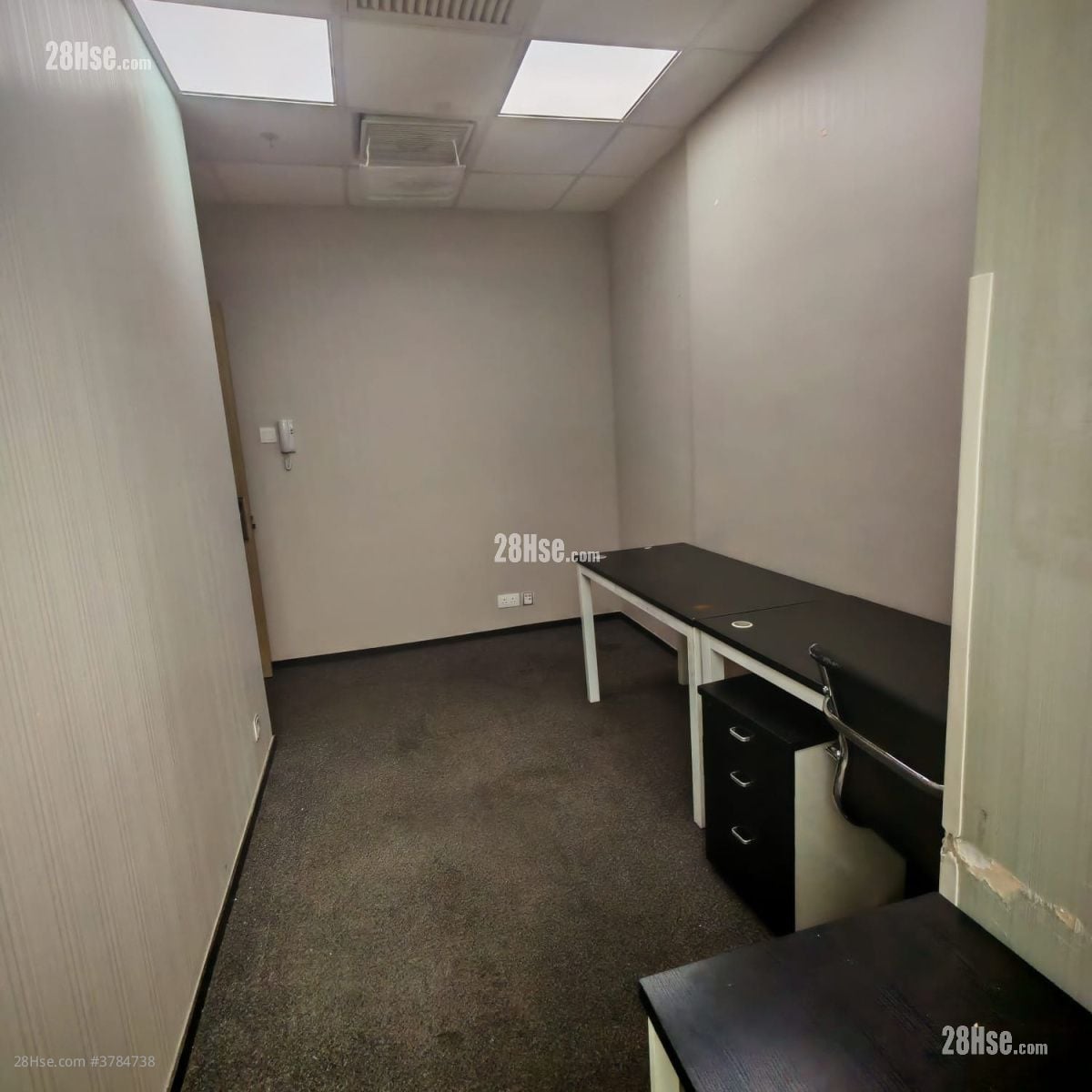 Billion Plaza 2 Rental 160 ft²