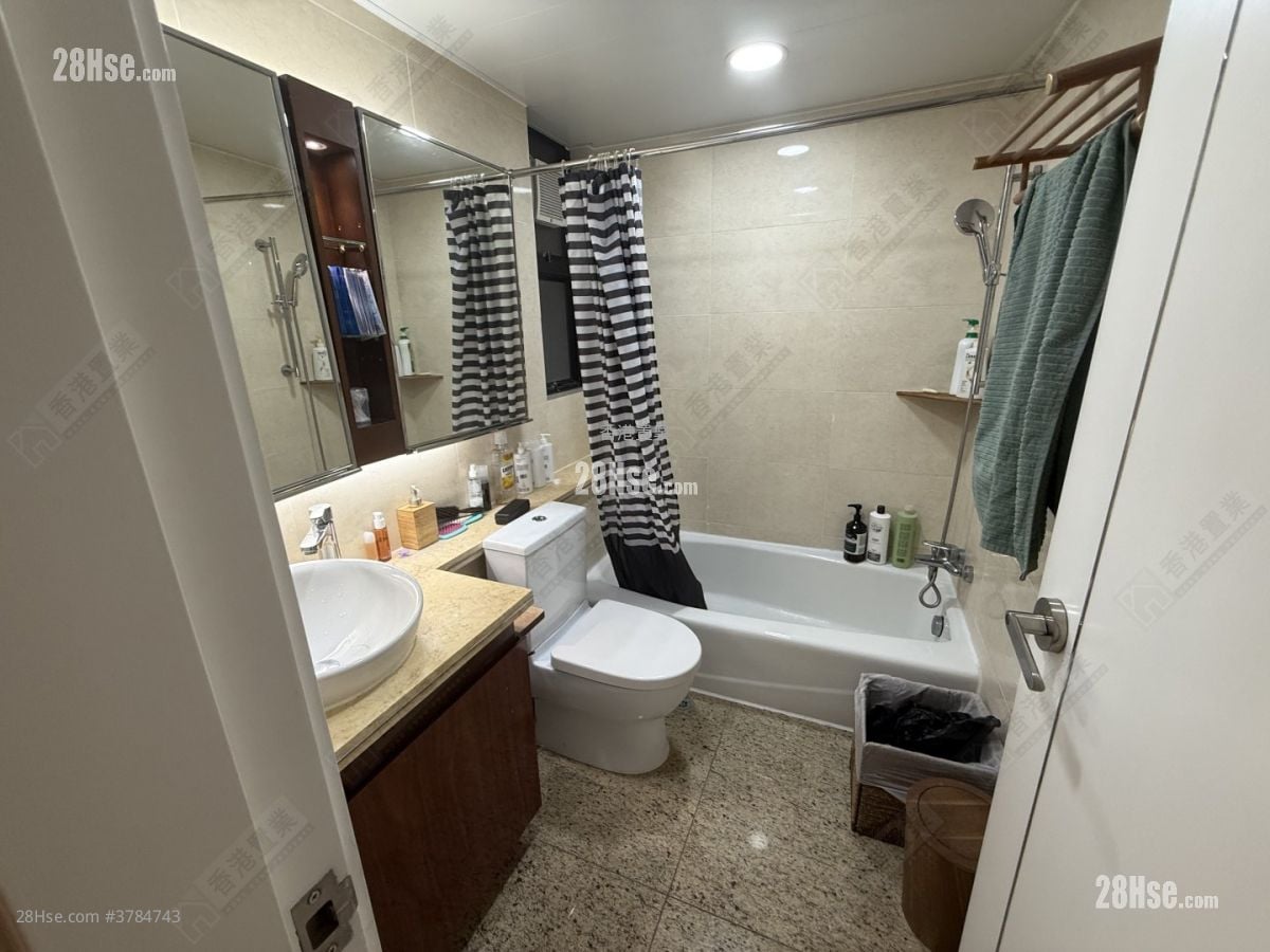 珀丽湾 售盘 3 房 , 2 浴室 841 平方尺
