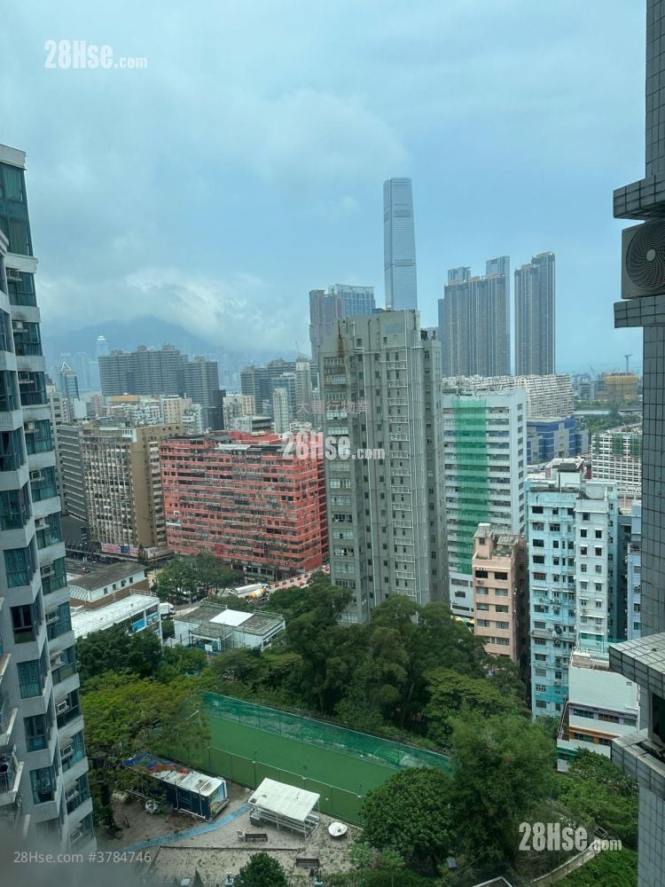 The Regalia Sell 3 Bedrooms , 2 Bathrooms 791 ft²