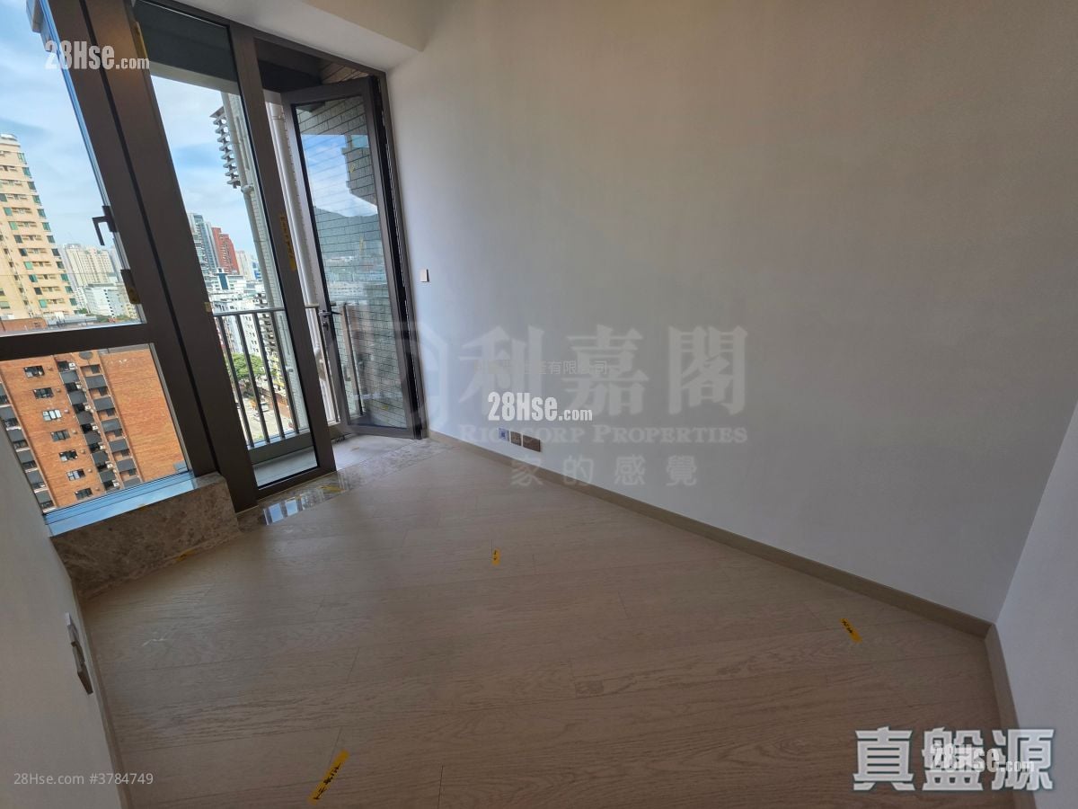 名钻 租盘 423 平方尺