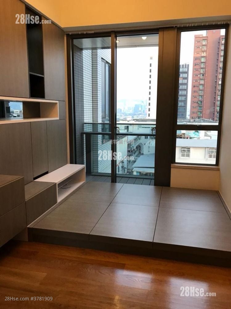 My Place Rental 1 Bedroom , 1 Bathroom 357 ft²