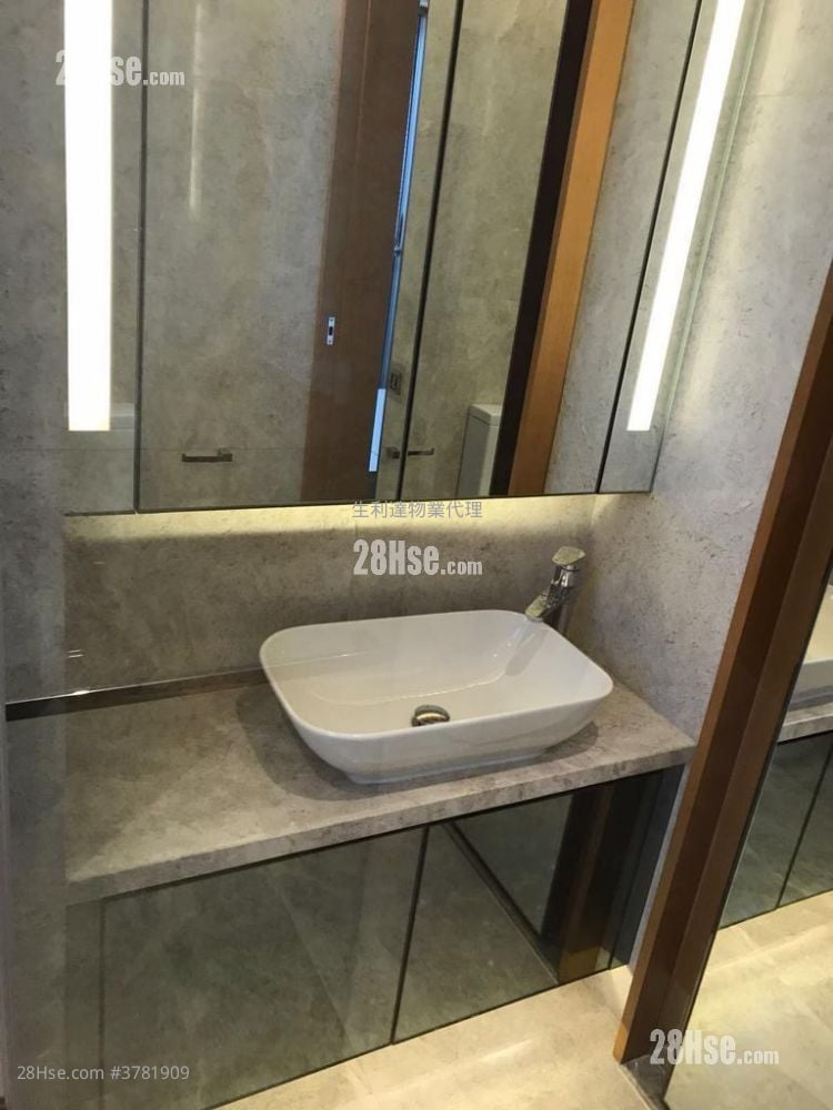 My Place Rental 1 Bedroom , 1 Bathroom 357 ft²