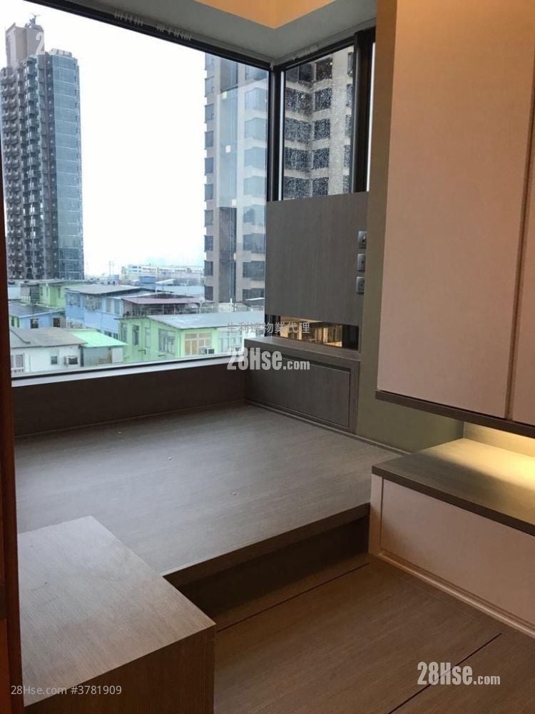 My Place Rental 1 Bedroom , 1 Bathroom 357 ft²