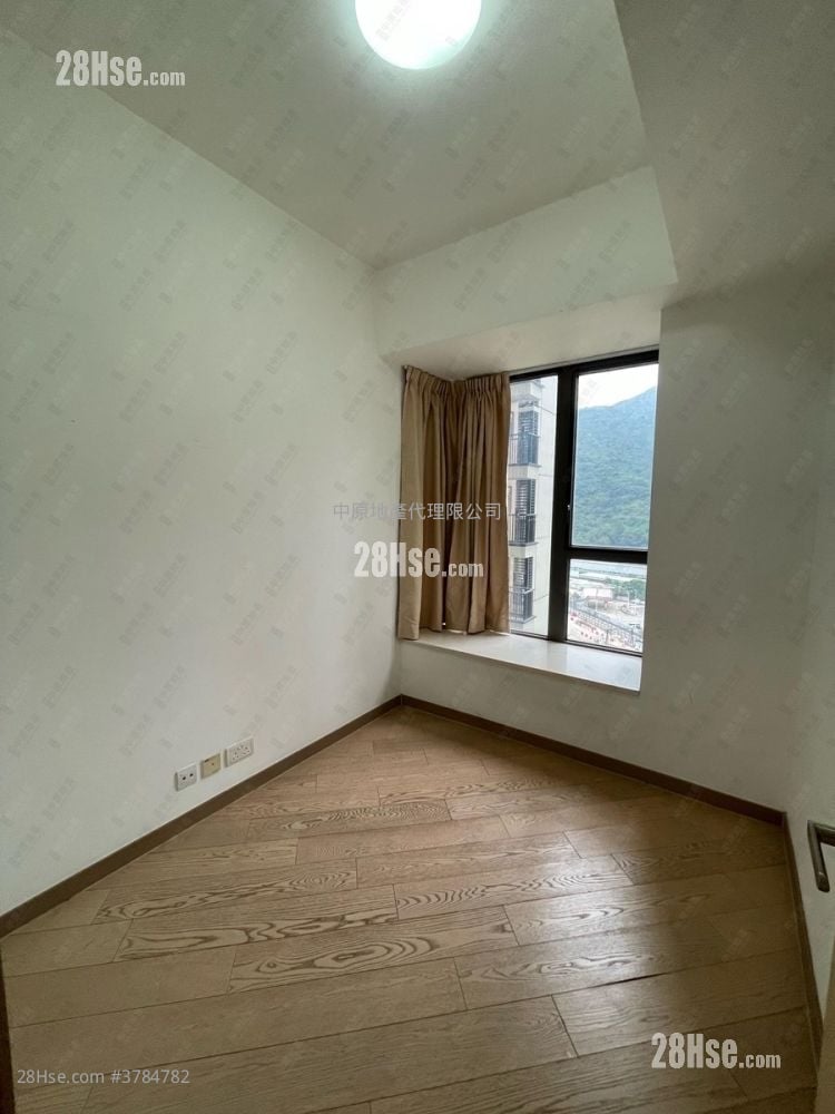 The Visionary Sell 2 Bedrooms 703 ft²