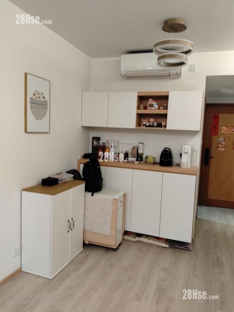 维景湾畔 售盘 2 房 , 1 浴室 499 平方尺