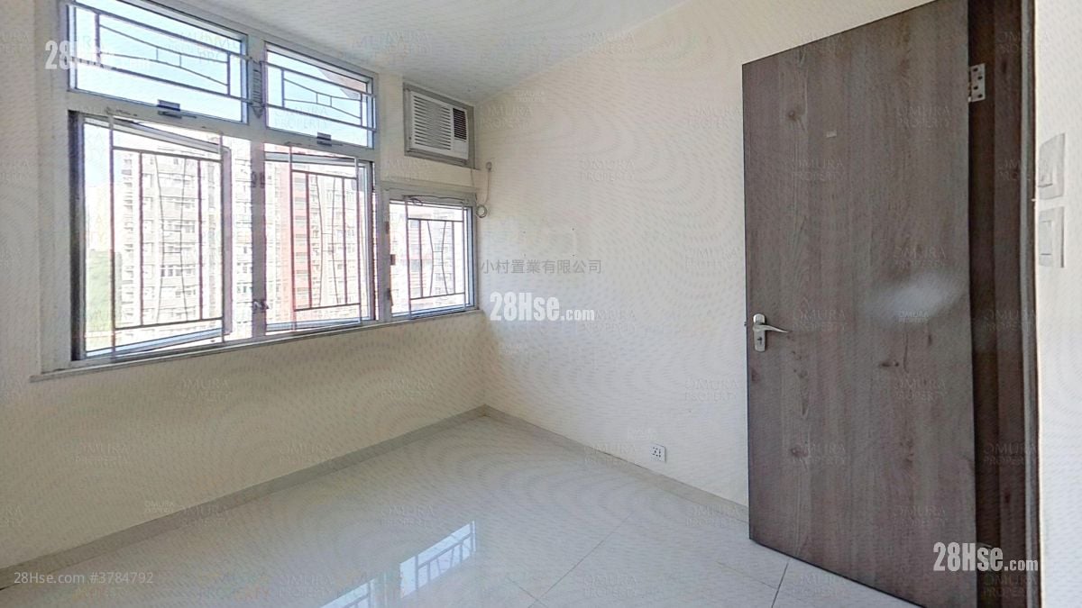 bedroom 2: Tsing Yi Estate Sell 2 Bedrooms , 1 Bathroom 375 ft²