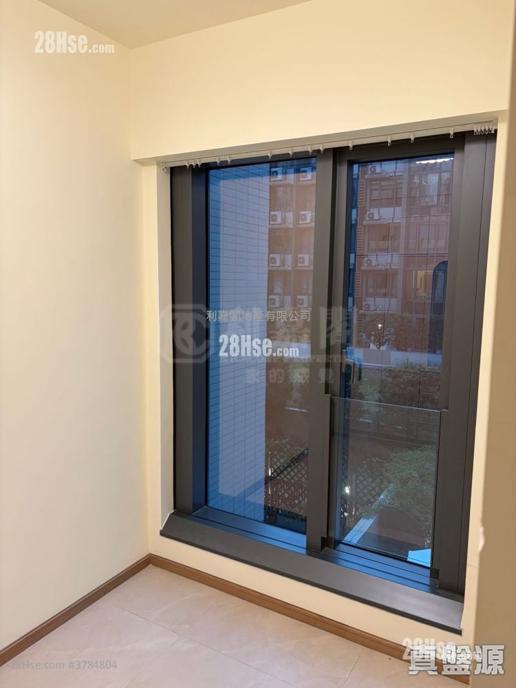 #LYOS 租盘 460 平方尺