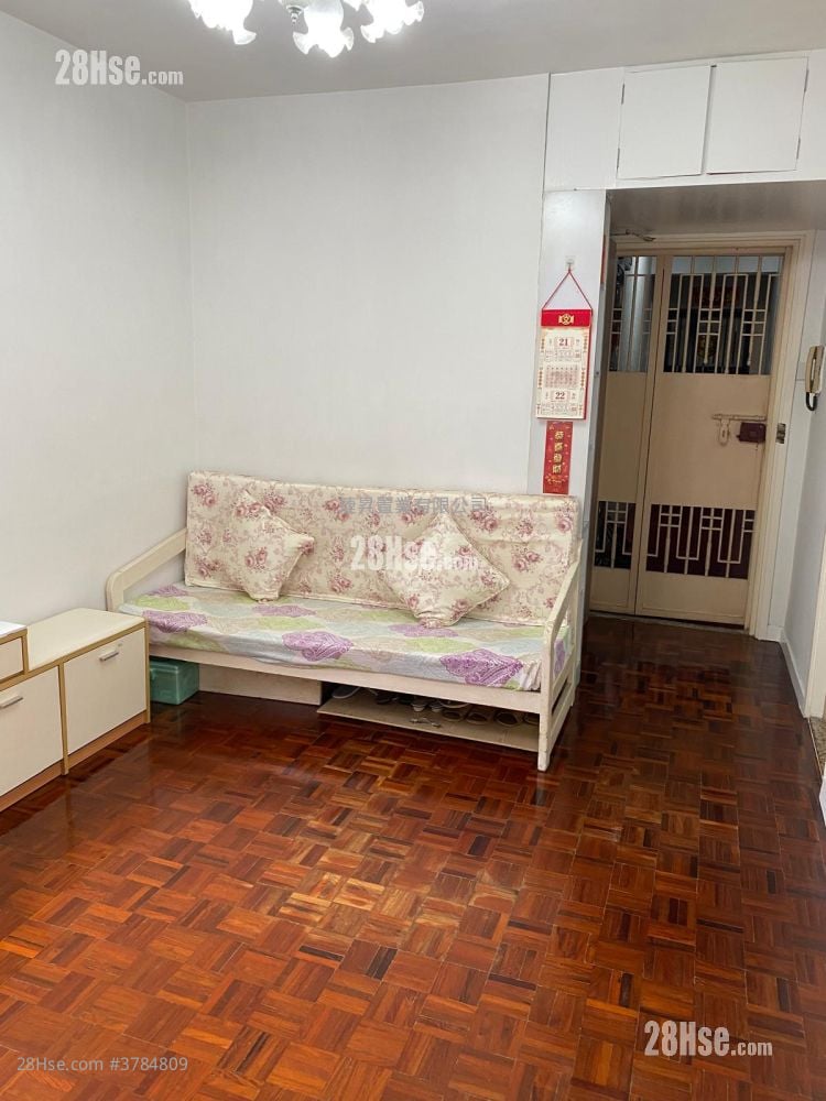 Wyler Garden Sell 2 Bedrooms , 1 Bathroom 335 ft²