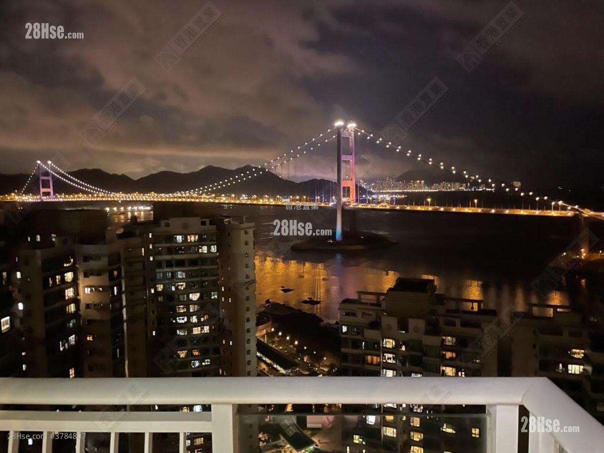 Park Island Sell 2 Bedrooms , 1 Bathroom 589 ft²