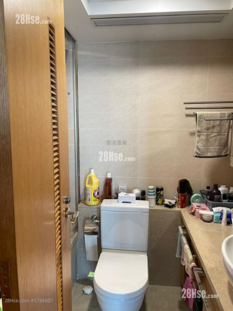 Park Island Sell 2 Bedrooms , 1 Bathroom 589 ft²