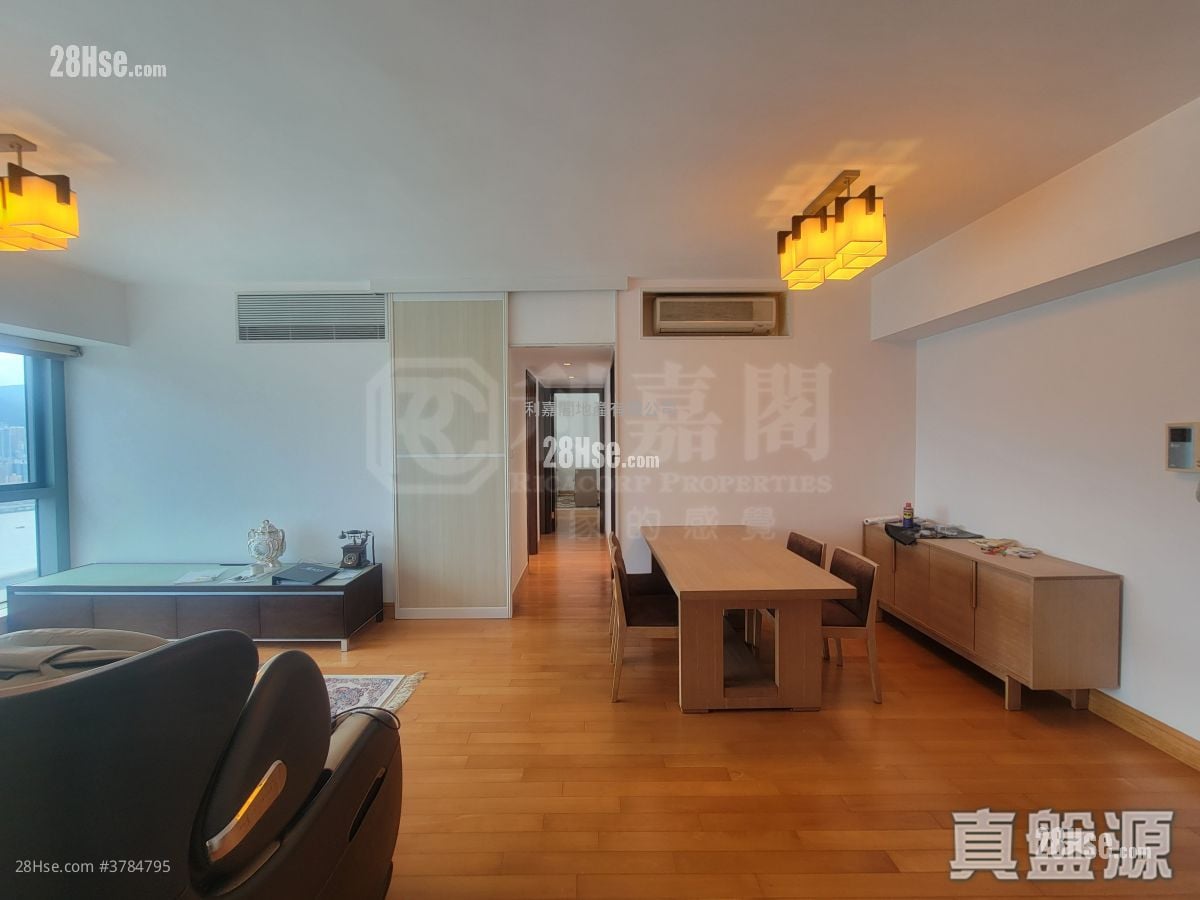 The Harbourside Sell 3 Bedrooms , 2 Bathrooms 1,088 ft²