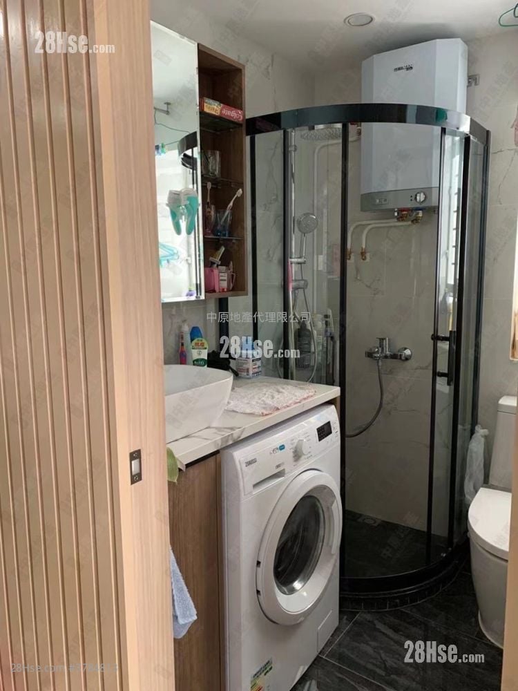 Yu Tai Court Sell 3 Bedrooms , 1 Bathroom 428 ft²