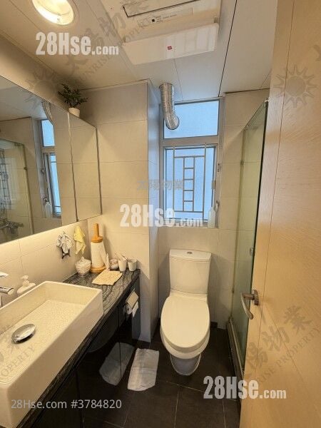 Whampoa Garden Sell 3 Bedrooms 639 ft²