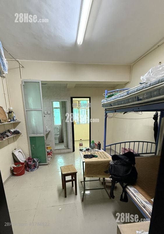 唐楼 租盘 2 房 , 1 浴室 300 平方尺