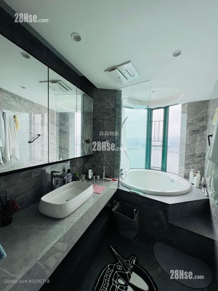 Grand Promenade Sell 4 Bedrooms , 3 Bathrooms 1,129 ft²