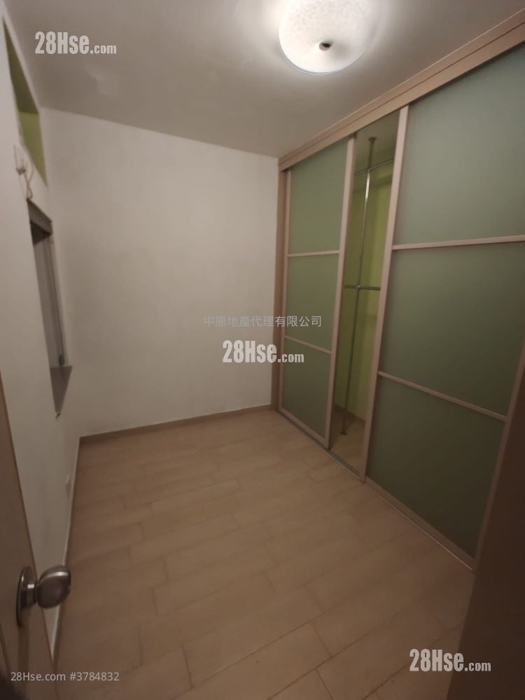 海滨花园 售盘 3 房 , 1 浴室 497 平方尺