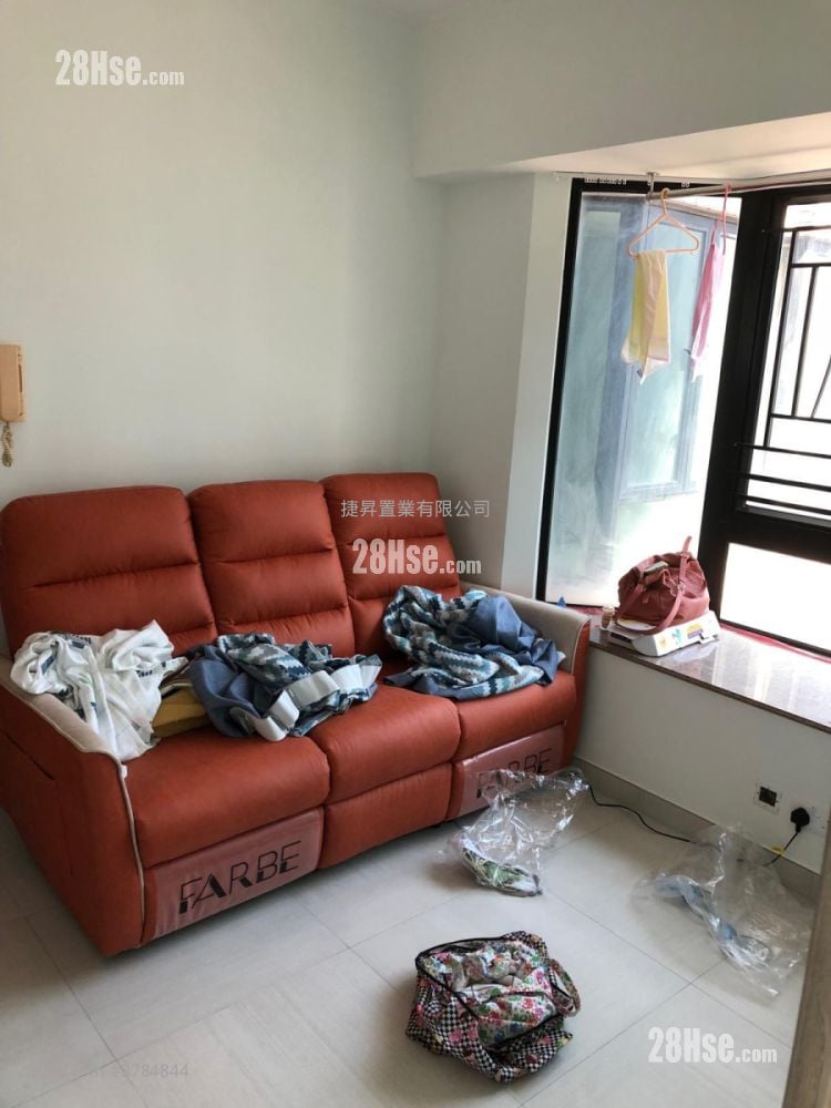 Palatial Stand Sell 2 Bedrooms , 1 Bathroom 256 ft²