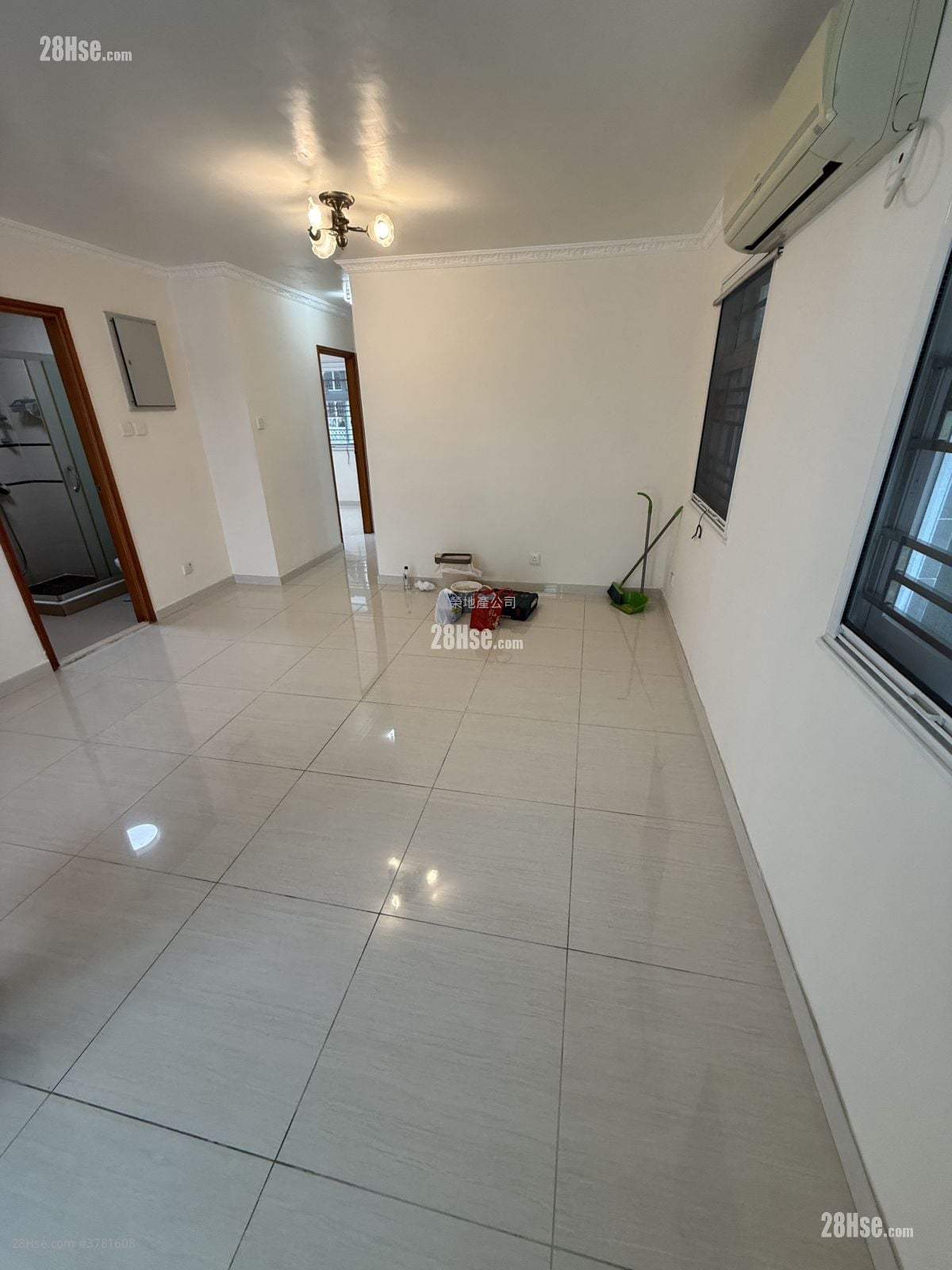 锦田市 租盘 2 房 , 2 浴室 500 平方尺