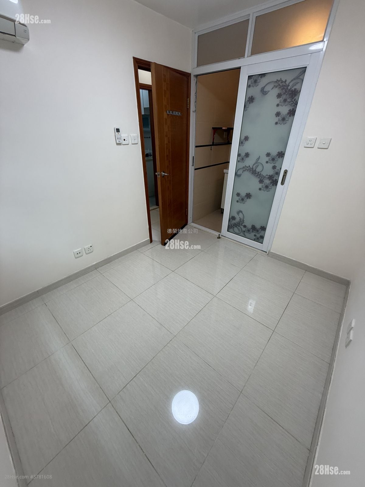 锦田市 租盘 2 房 , 2 浴室 500 平方尺