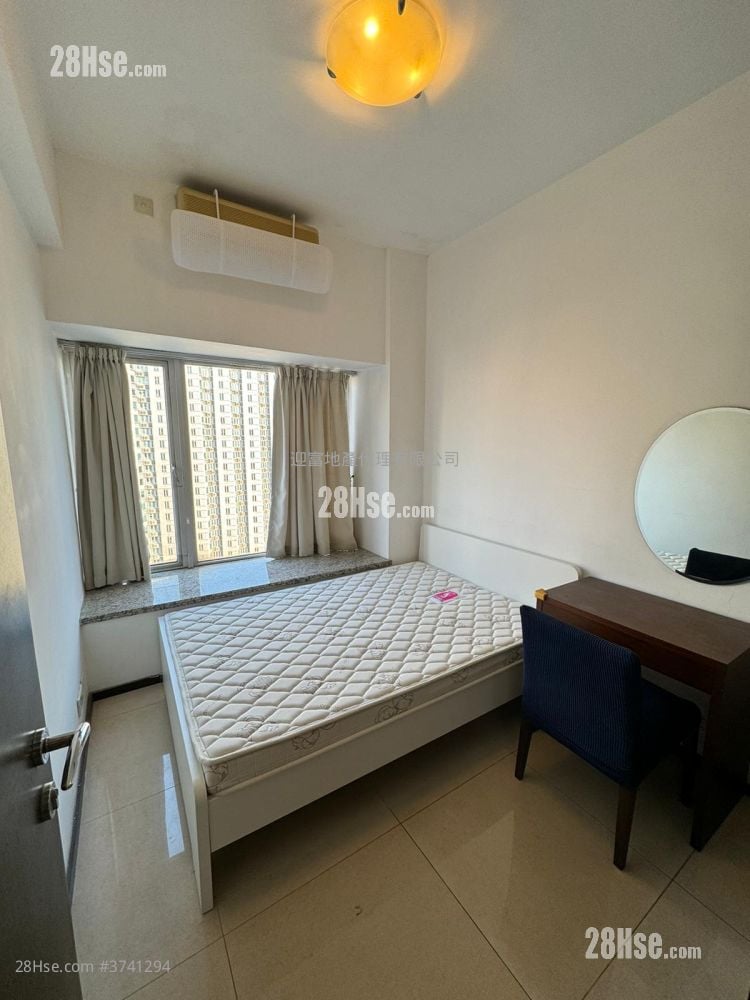 The Metropolis Residence Rental 2 Bedrooms , 1 Bathroom 489 ft²