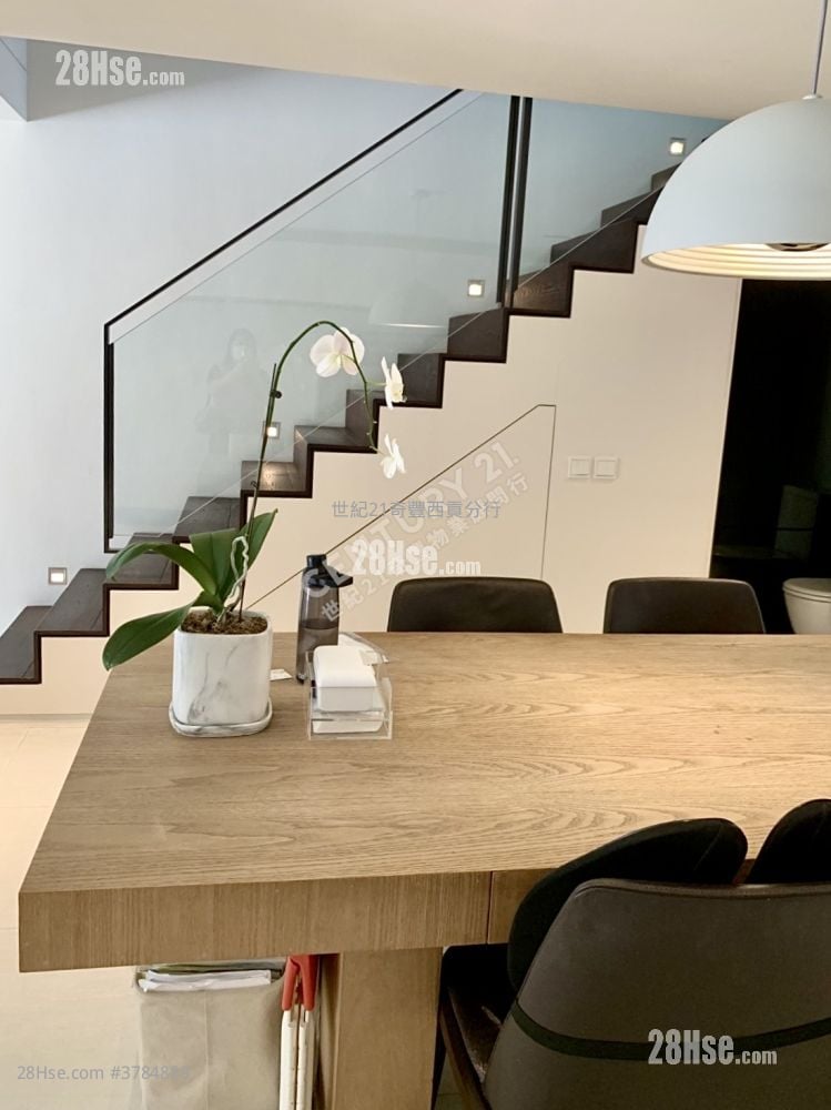 立德台 售盘 3 房 1,481 平方尺